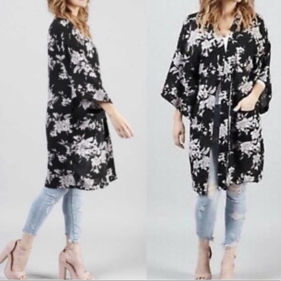 Spiritual Gangster Maya Floral Kimono Style Robe - Picture 3 of 13